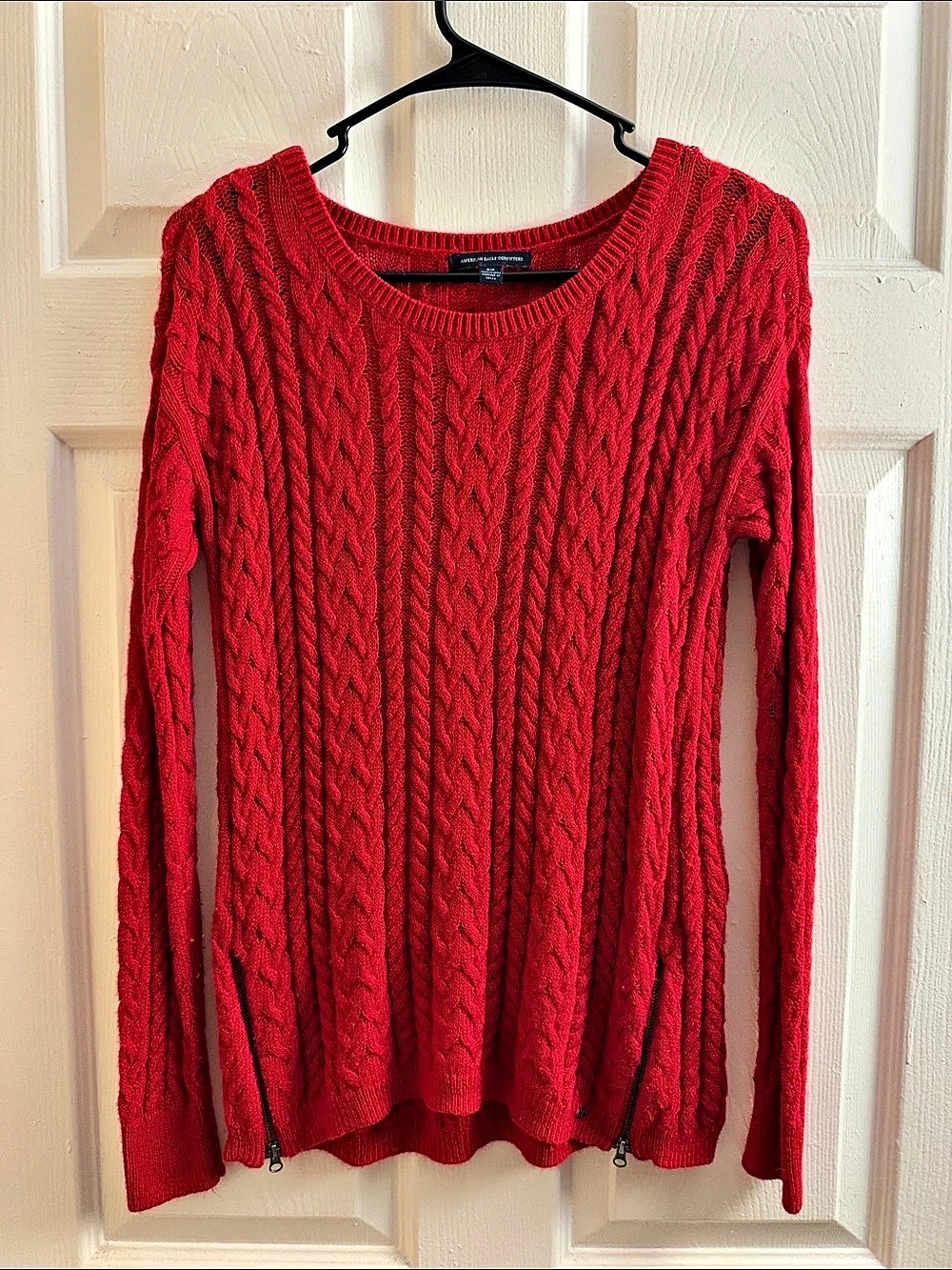 American Eagle Outfitters American Eagle Cable Knit Side-Zip Sweater Red Small